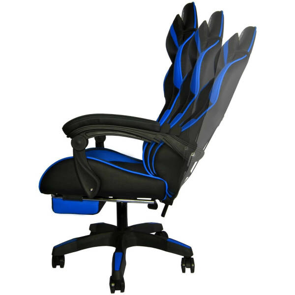 121900